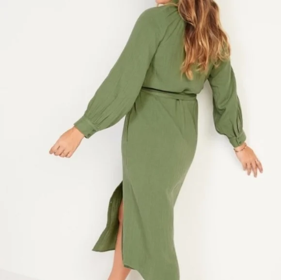 Old Navy Long-Sleeve Waist-Defined Midi Dress - Sage Green - Size Small - Picture 3 of 11